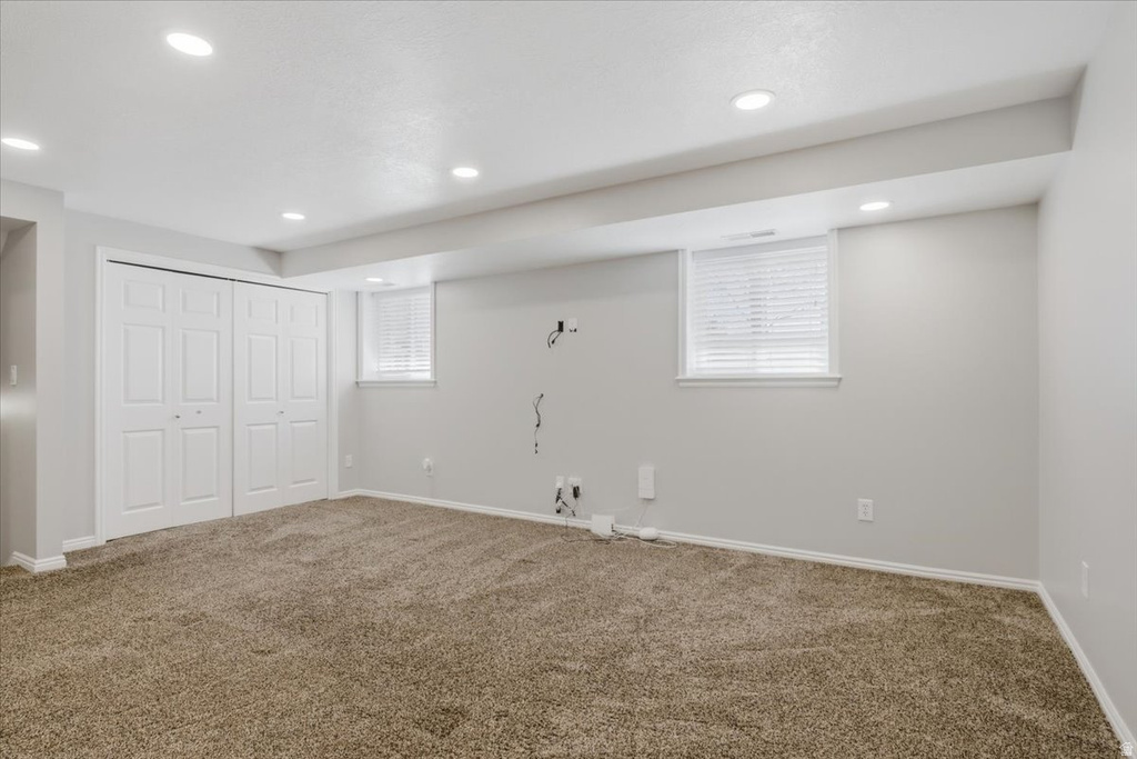 639 E CALNETTE DR Sandy, UT 84070