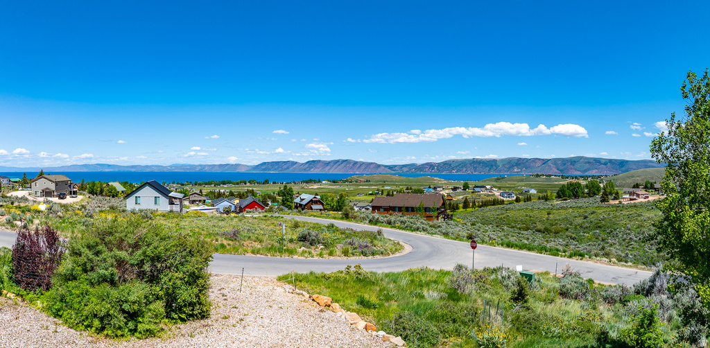 2780 S BUNCH GRASS DR #16 Garden City, UT 84028