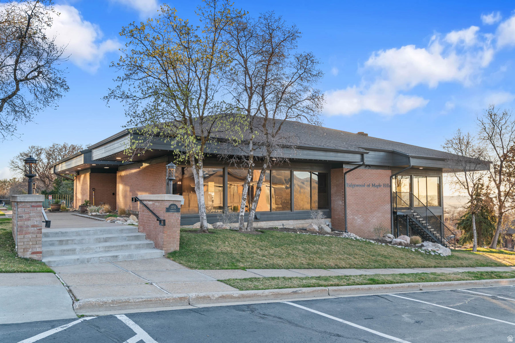 2115 S RIDGEWOOD WAY Bountiful, UT 84010