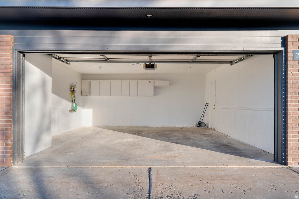 2115 S RIDGEWOOD WAY Bountiful, UT 84010