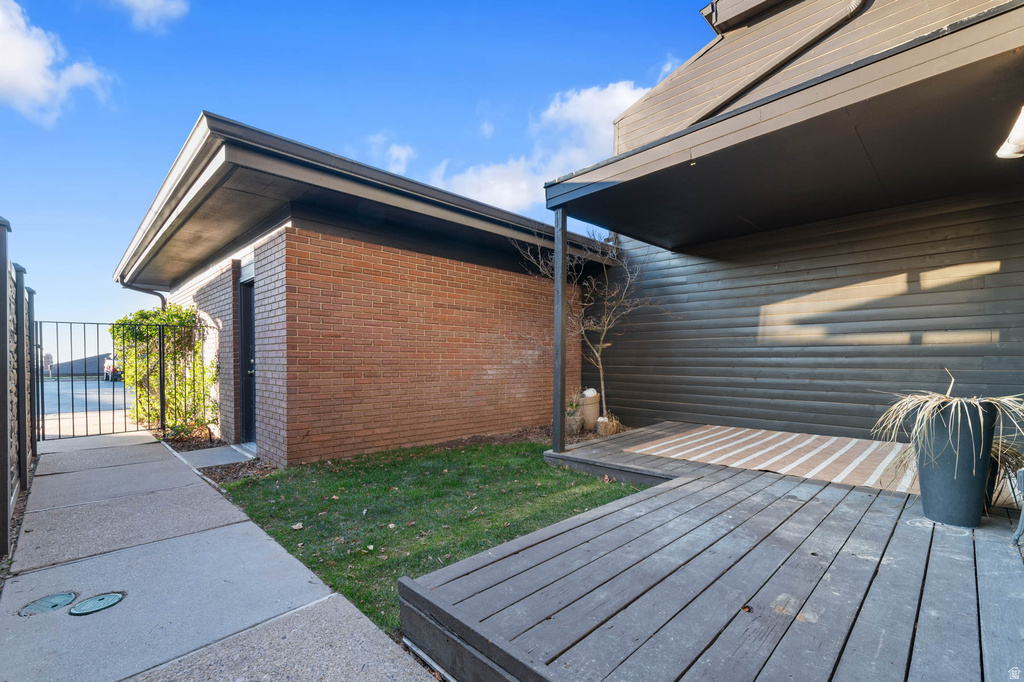 2115 S RIDGEWOOD WAY Bountiful, UT 84010