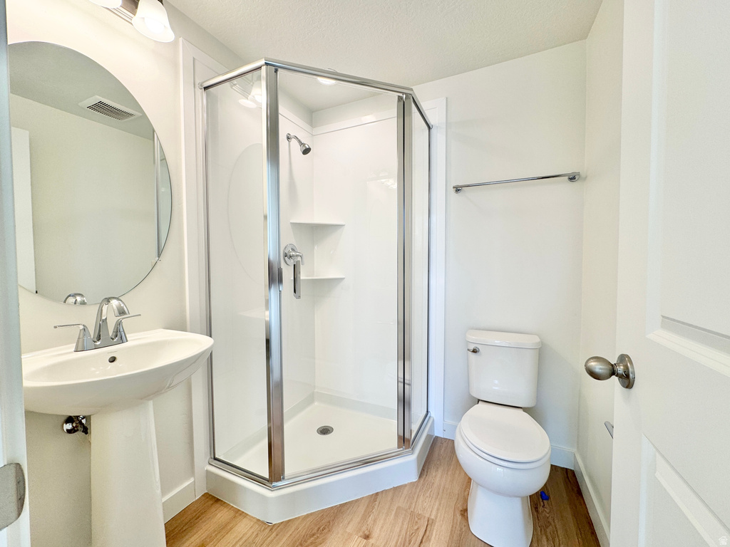 1658 N 1600 W Layton, UT 84041