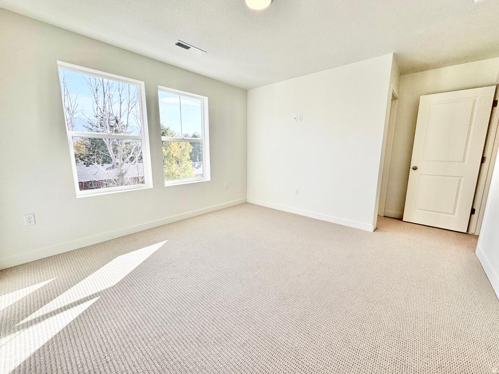 1658 N 1600 W Layton, UT 84041