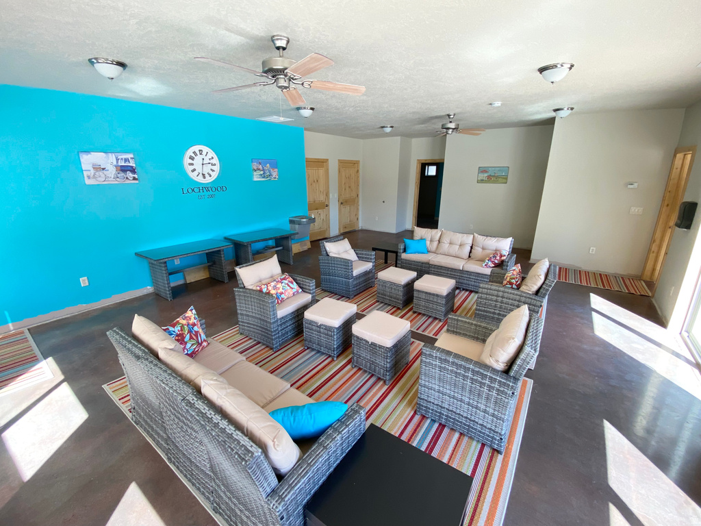 665 N LOCHWOOD DR Garden City, UT 84028