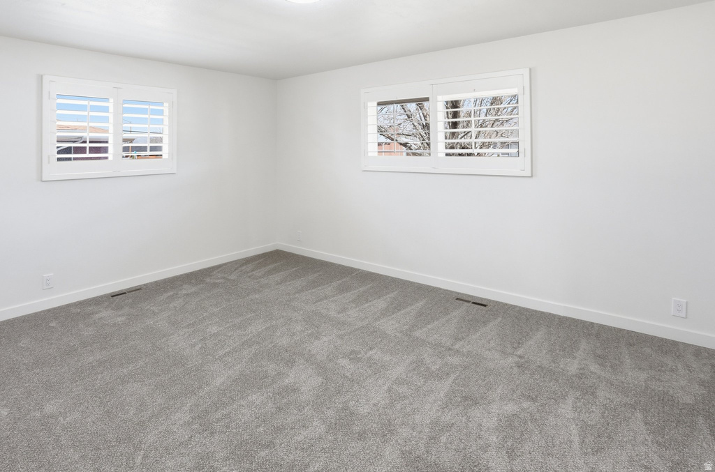 8154 S ROOSEVELT ST Midvale, UT 84047