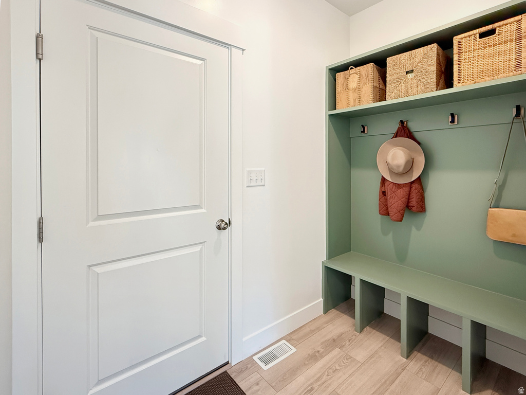 739 W POWDERWOOD LN Mapleton, UT 84664