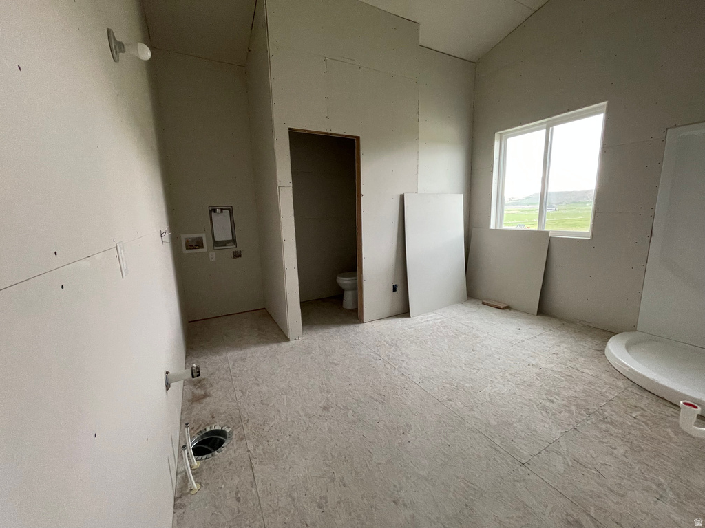 1445 S 800 E Trenton, UT 84338