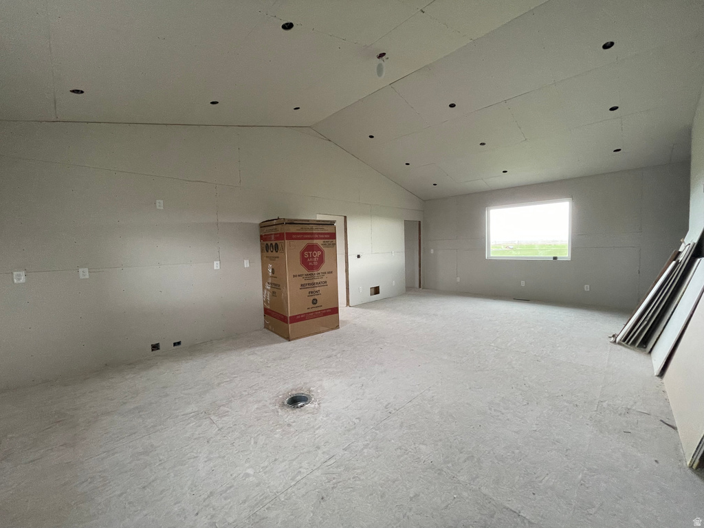 1445 S 800 E Trenton, UT 84338