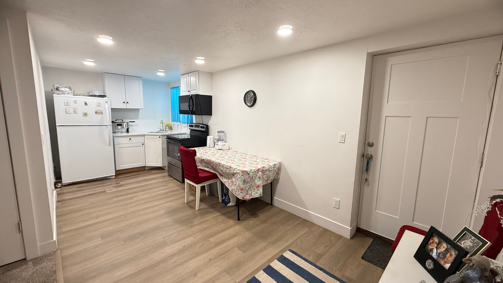 9088 S JULIE ANN WAY West Jordan, UT 84088