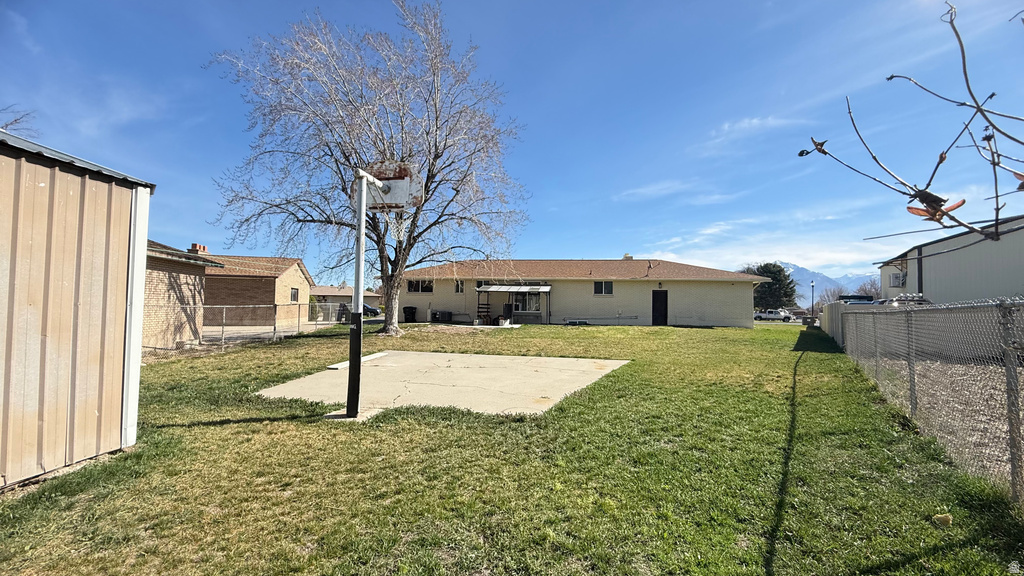 9088 S JULIE ANN WAY West Jordan, UT 84088