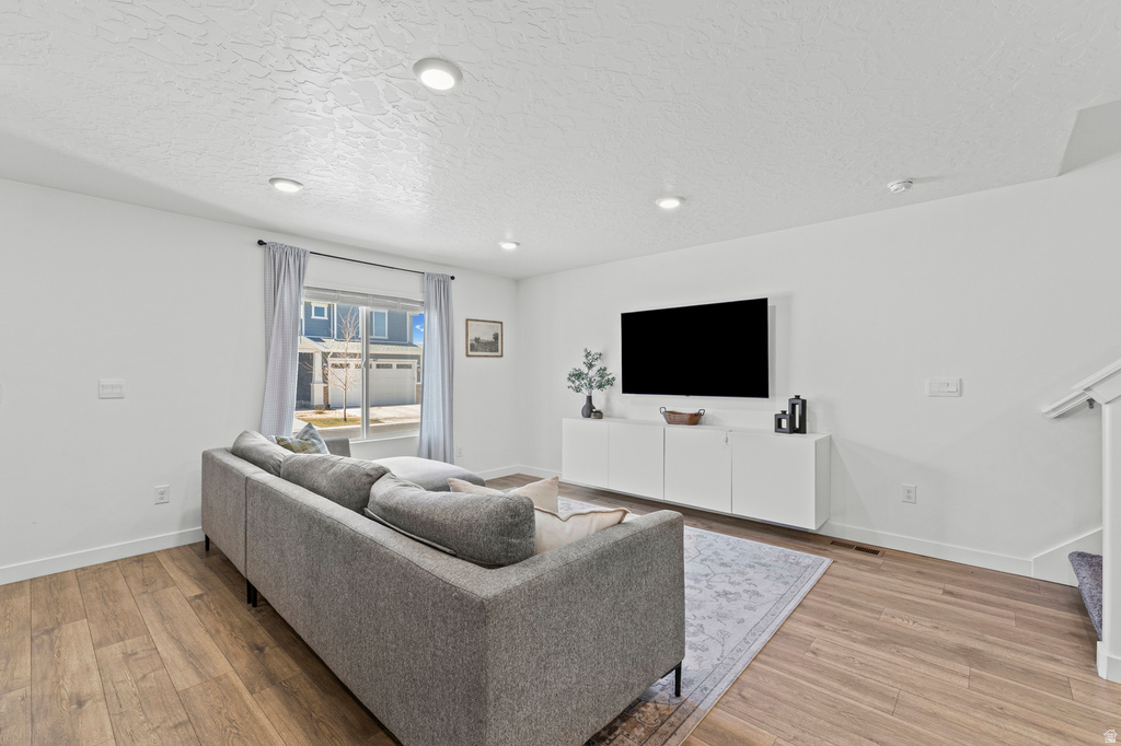 402 N BOUY LN Saratoga Springs, UT 84045