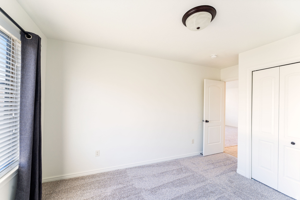 390 N 700 W Vernal, UT 84078