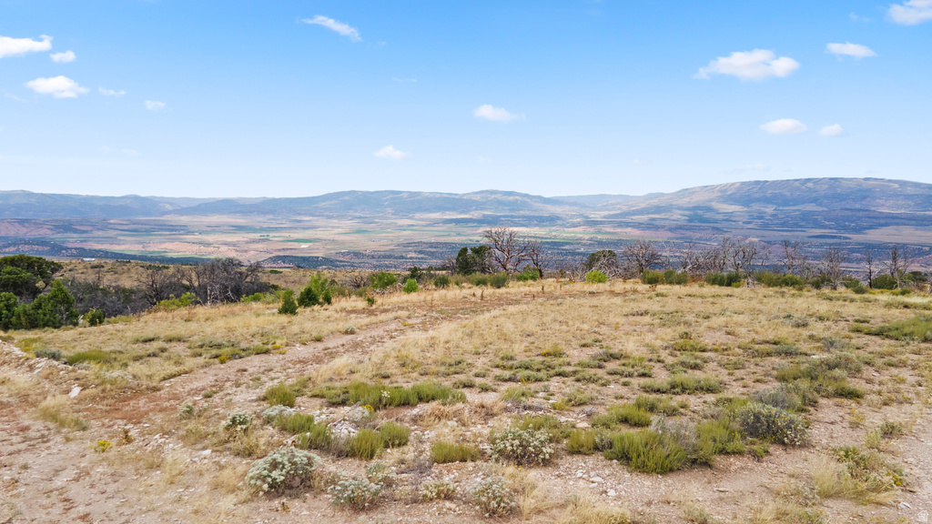 DIST:121 LOT130 PLAT 3 STRAWBE Fruitland, UT 84027