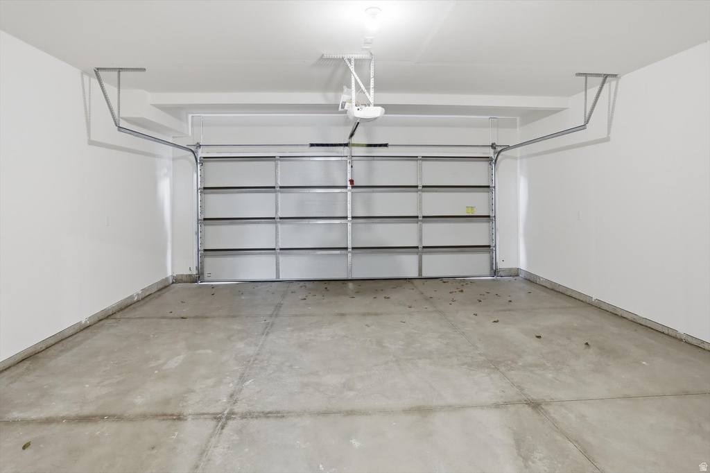 1267 S 985 ST Ogden, UT 84404