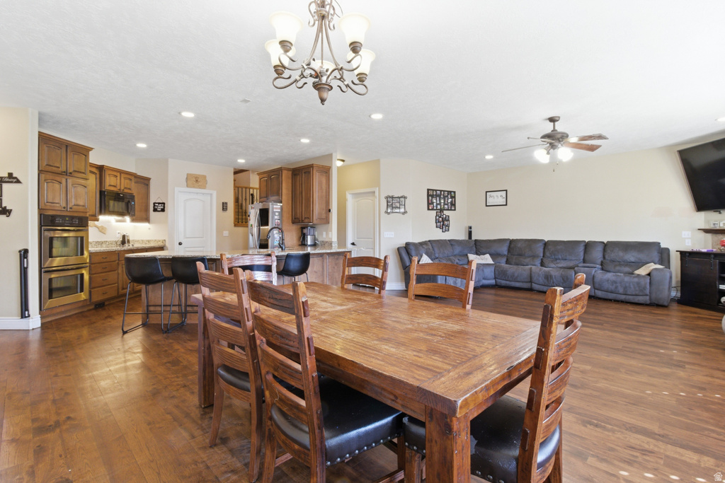 15766 S GUNSTOCK DR Bluffdale, UT 84065