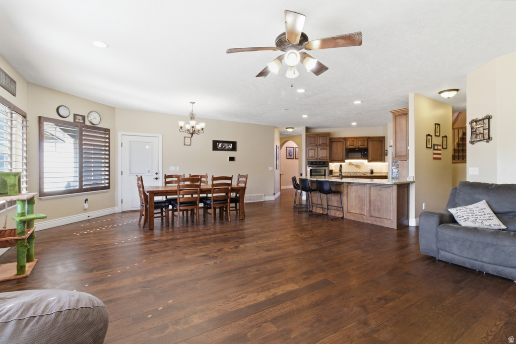 15766 S GUNSTOCK DR Bluffdale, UT 84065