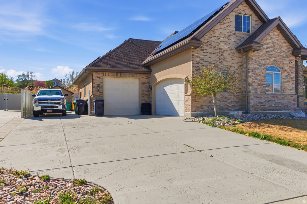 15766 S GUNSTOCK DR Bluffdale, UT 84065