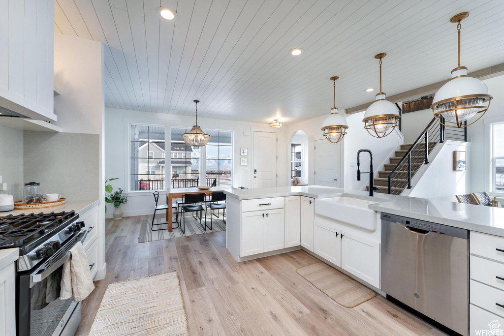 7554 S CLIPPER HILL RD #306 West Jordan, UT 84081