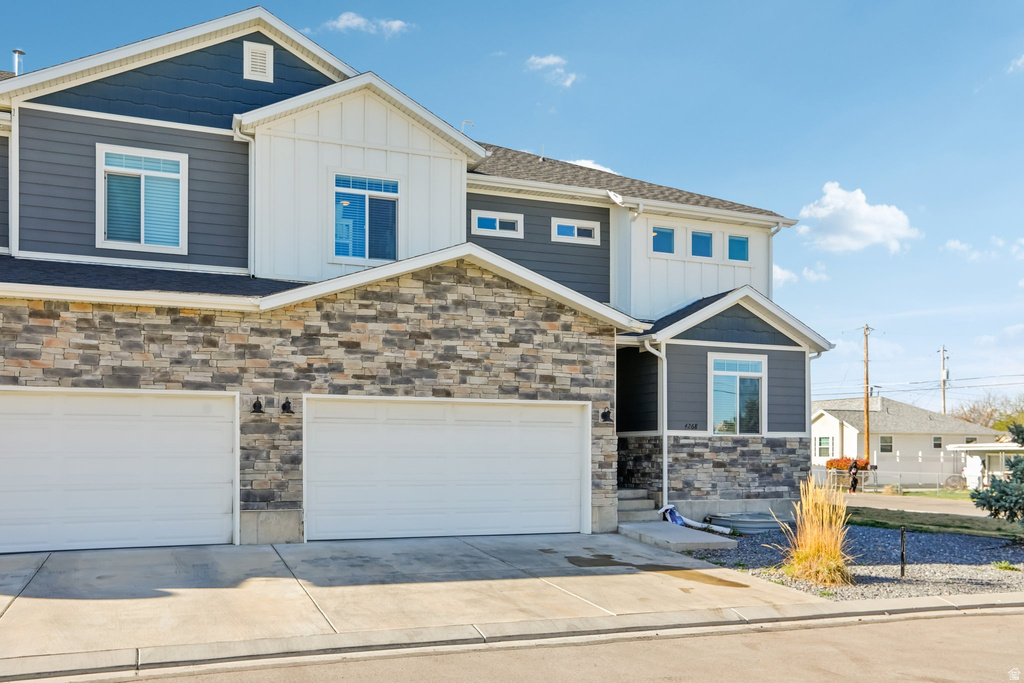 4268 S STEELE CREEK CT Millcreek, UT 84107