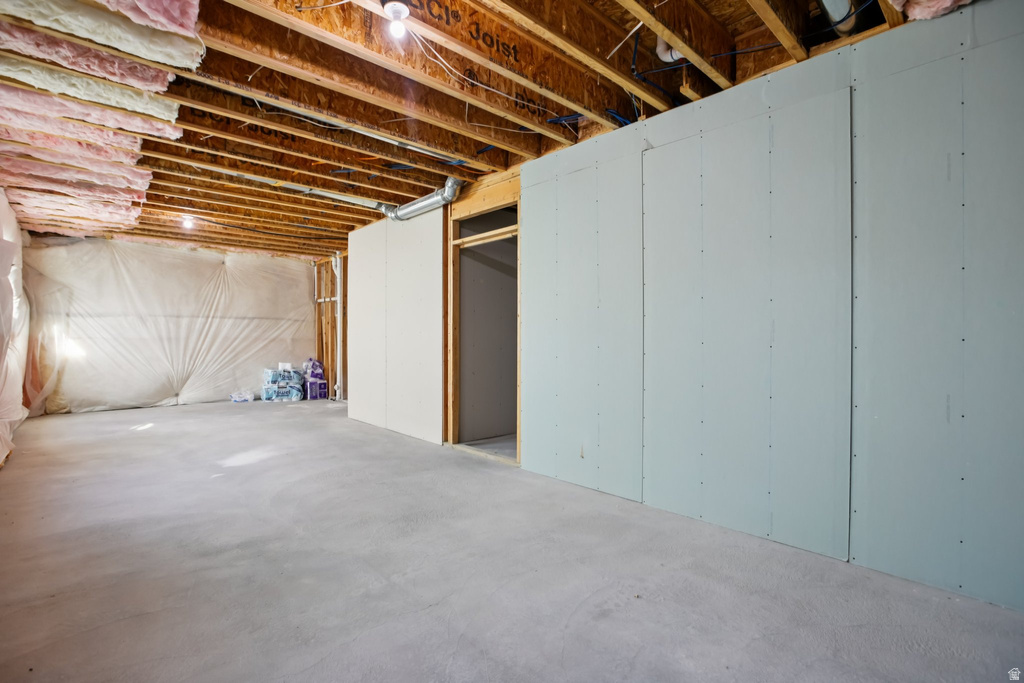 4268 S STEELE CREEK CT Millcreek, UT 84107