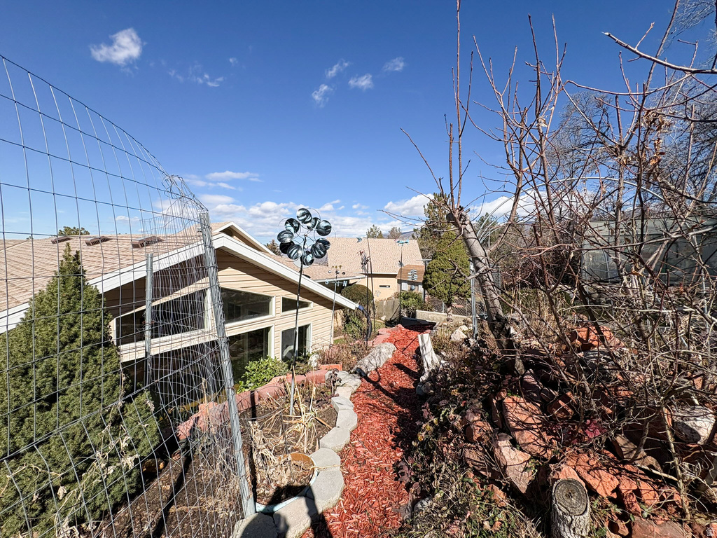 610 MEADOWLARK LN Bountiful, UT 84010