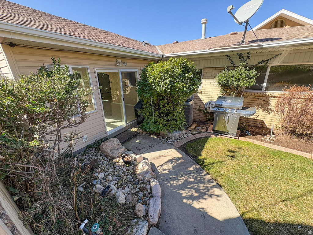 610 MEADOWLARK LN Bountiful, UT 84010