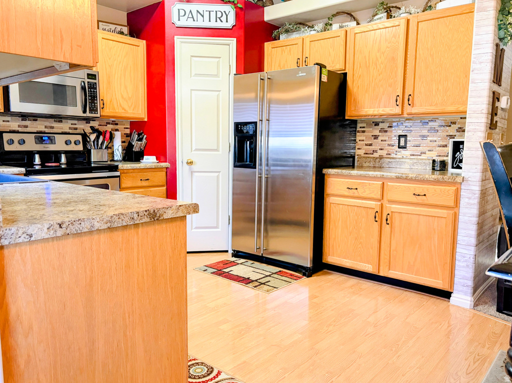 4082 W 4875 S Roy, UT 84067