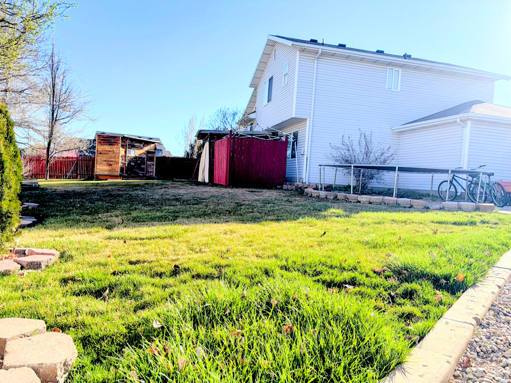 4082 W 4875 S Roy, UT 84067