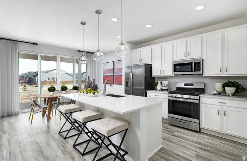 54 W PORTER WAY #1304 Stansbury Park, UT 84074