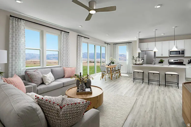 54 W PORTER WAY #1304 Stansbury Park, UT 84074