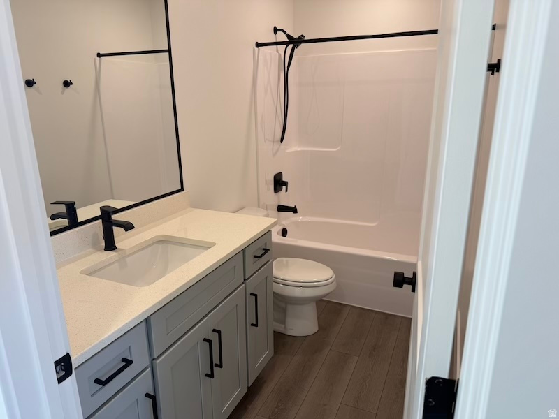 649 E RYEGRASS DR #306 Eagle Mountain, UT 84005