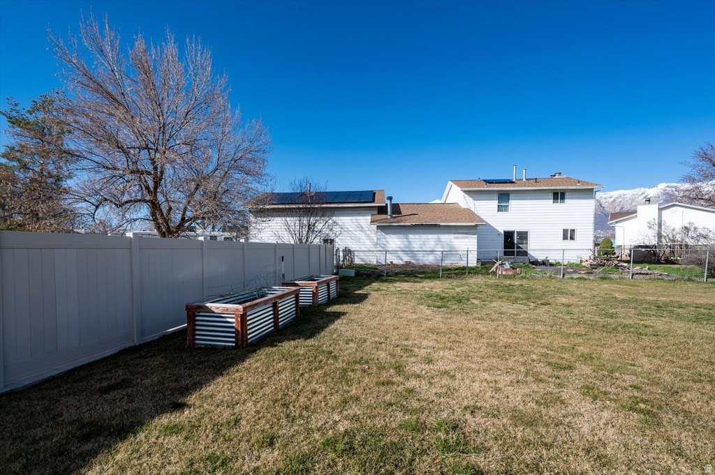 276 W VIRGINIA AVE Harrisville, UT 84404