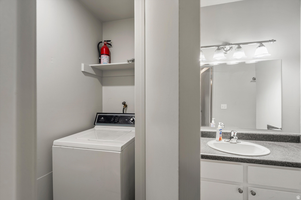 2656 W 5625 S Roy, UT 84067