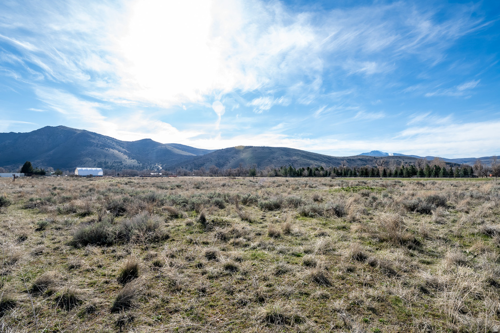 9783 E HIGHWAY 39 Huntsville, UT 84317