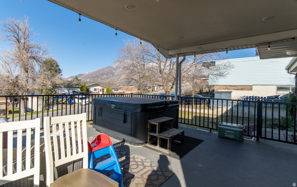 2226 E CASTLE HILL AVE Cottonwood Heights, UT 84121