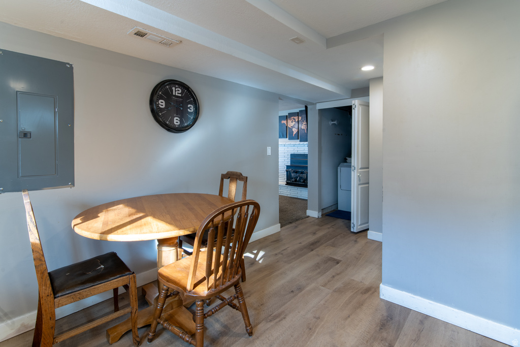 2226 E CASTLE HILL AVE Cottonwood Heights, UT 84121