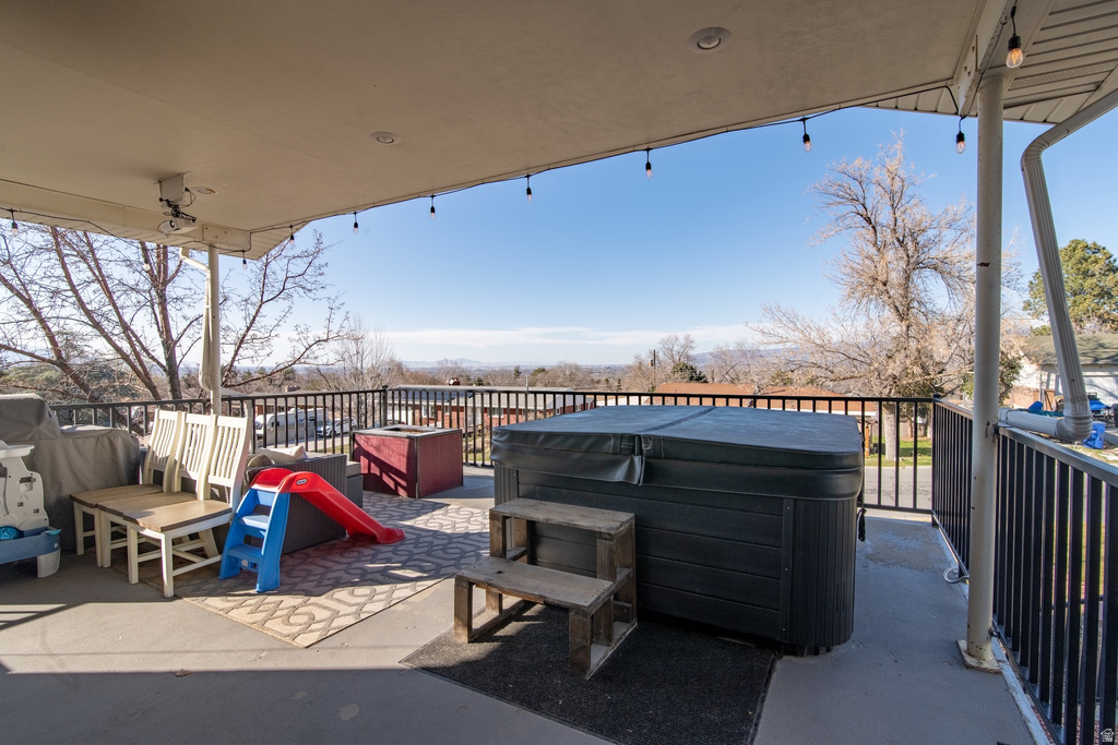 2226 E CASTLE HILL AVE Cottonwood Heights, UT 84121