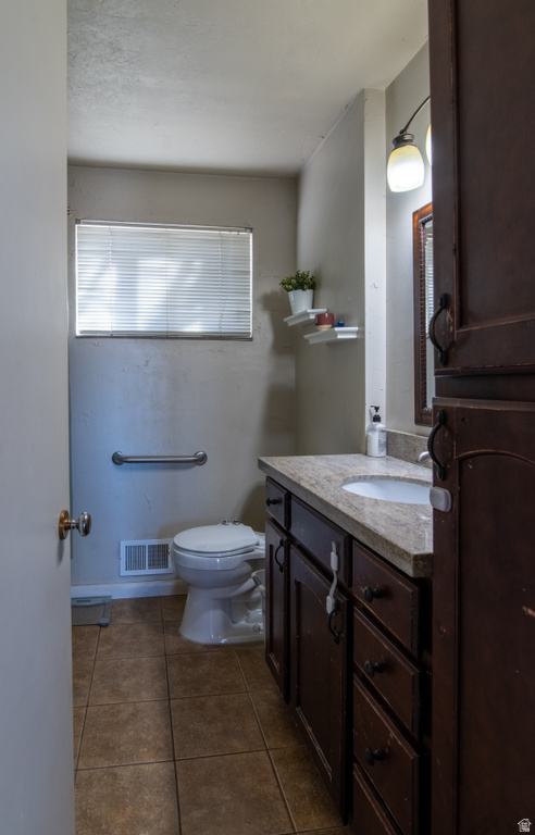 2226 E CASTLE HILL AVE Cottonwood Heights, UT 84121