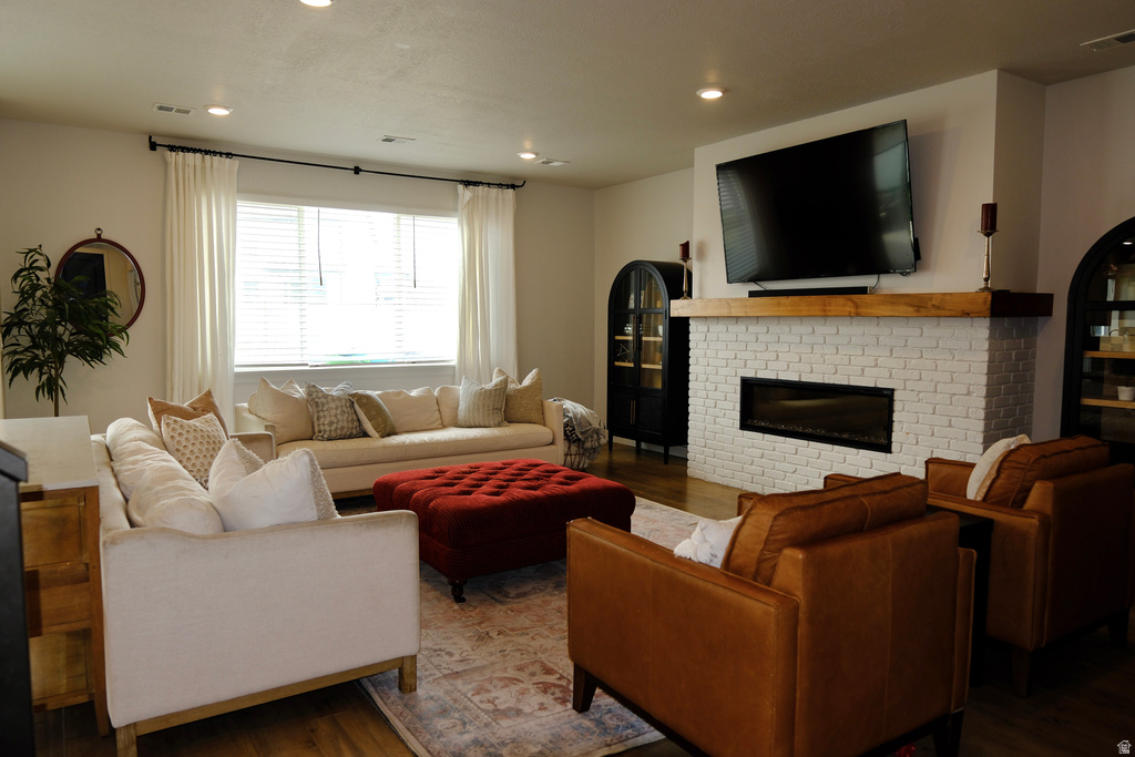 2032 S 1955 W Woods Cross, UT 84087