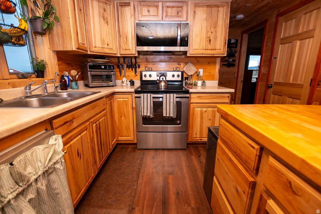 80 W 1050 S Adamsville, UT 84731