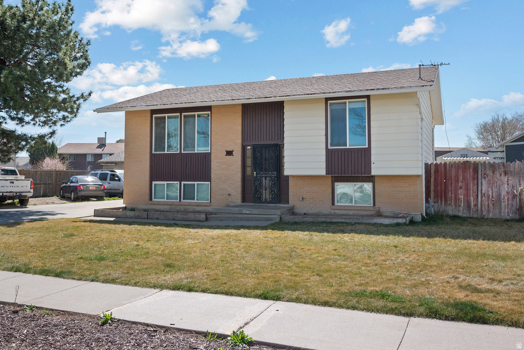5353 W PEGGY LN West Valley City, UT 84120