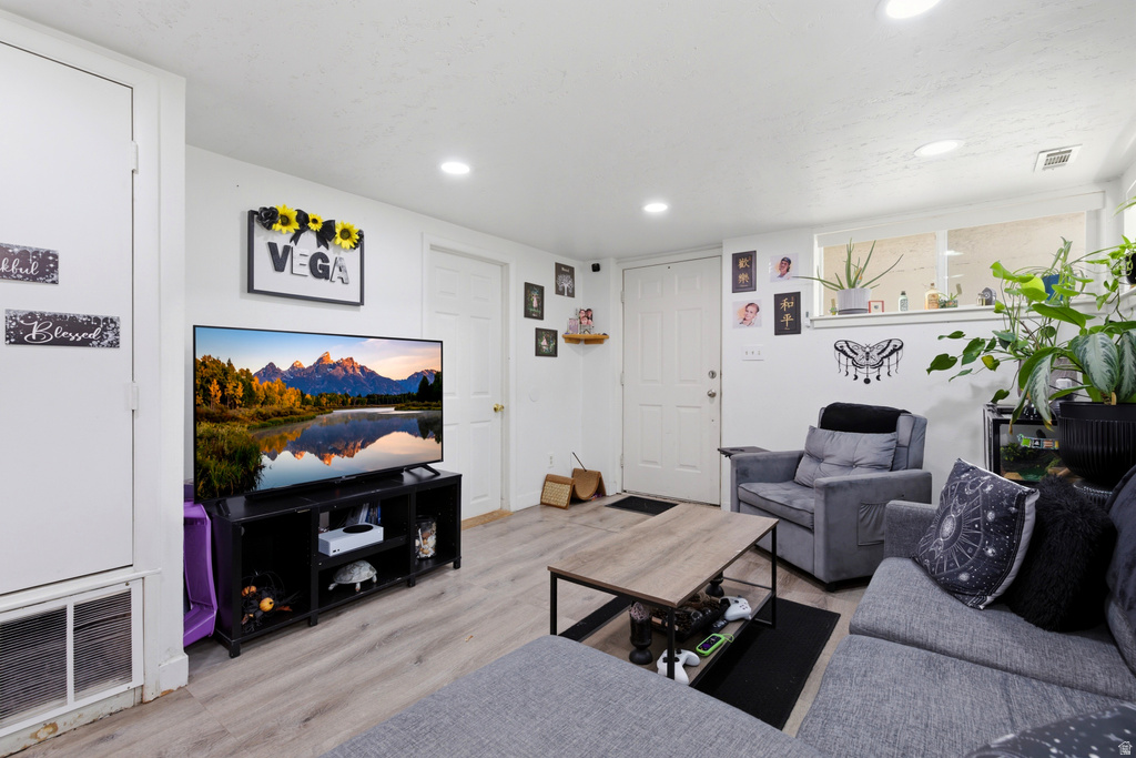 1060 E SULLIVAN RD Ogden, UT 84403