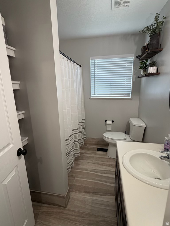 246 S 200 E Mt Pleasant, UT 84647