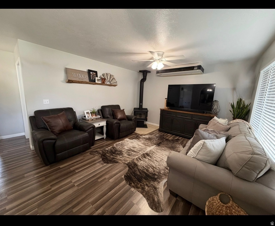 246 S 200 E Mt Pleasant, UT 84647