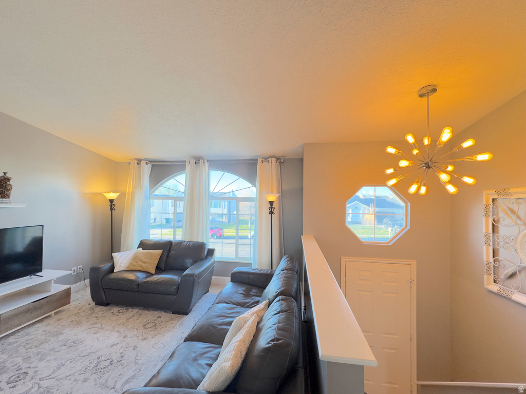 369 W 1900 S #405 Clearfield, UT 84015