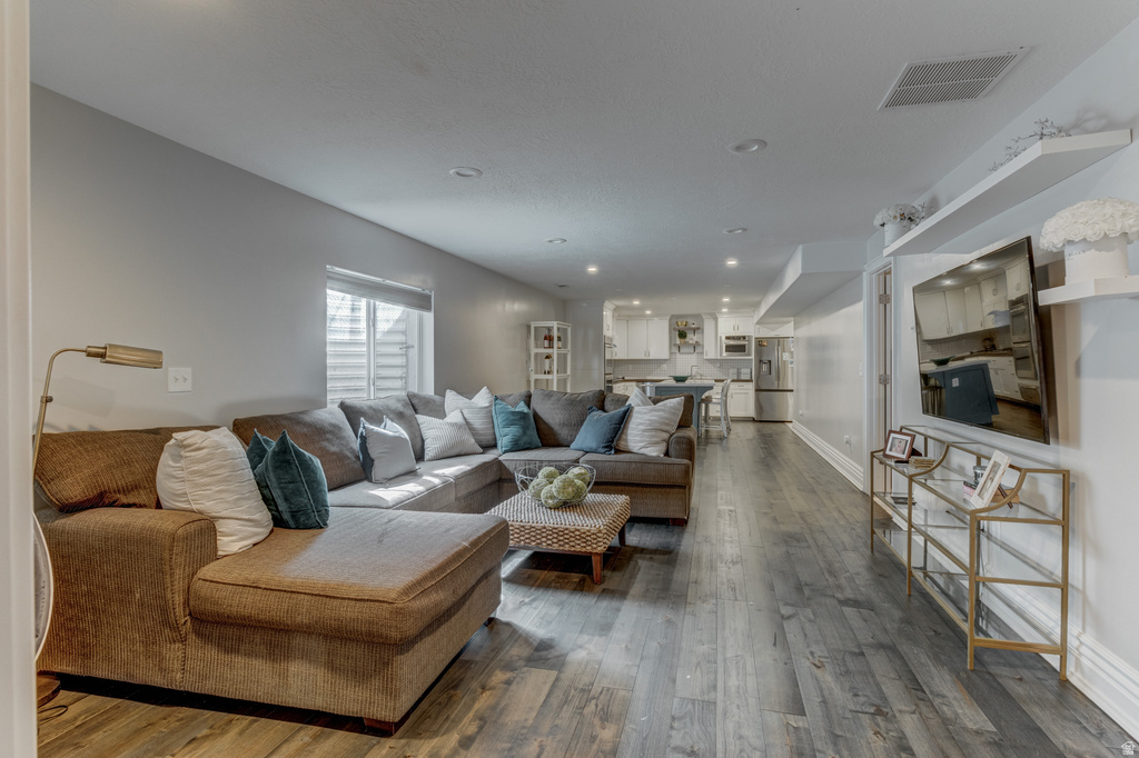 6089 W MEADOW BREEZE WAY West Valley City, UT 84128