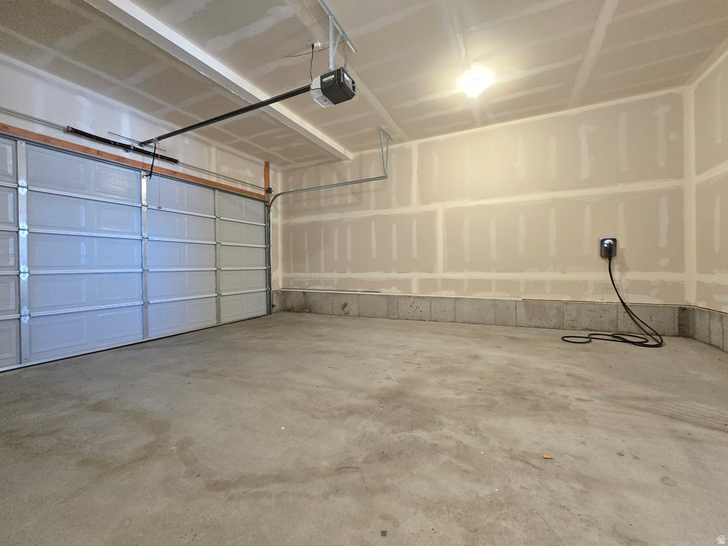 26 N WAYNE WAY Grantsville, UT 84029