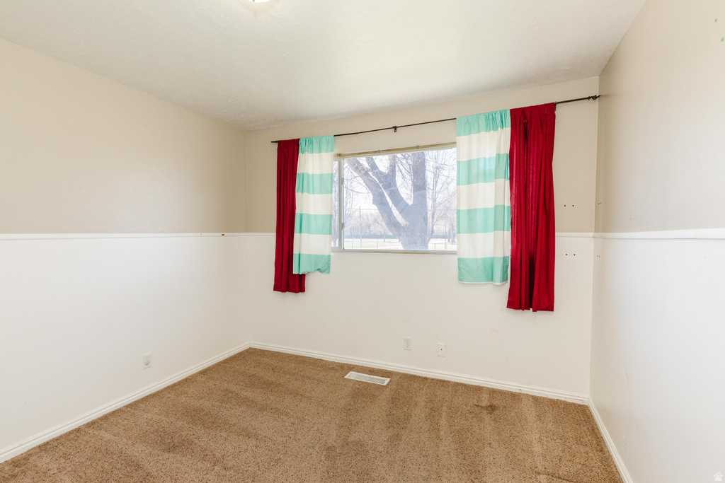 584 S 300 W Logan, UT 84321