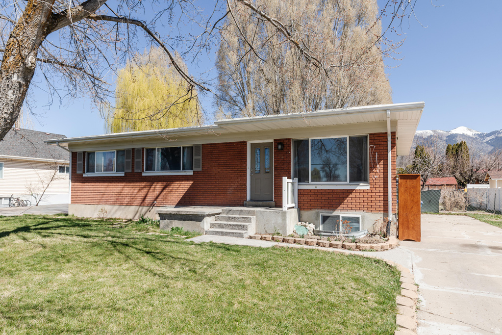 584 S 300 W Logan, UT 84321