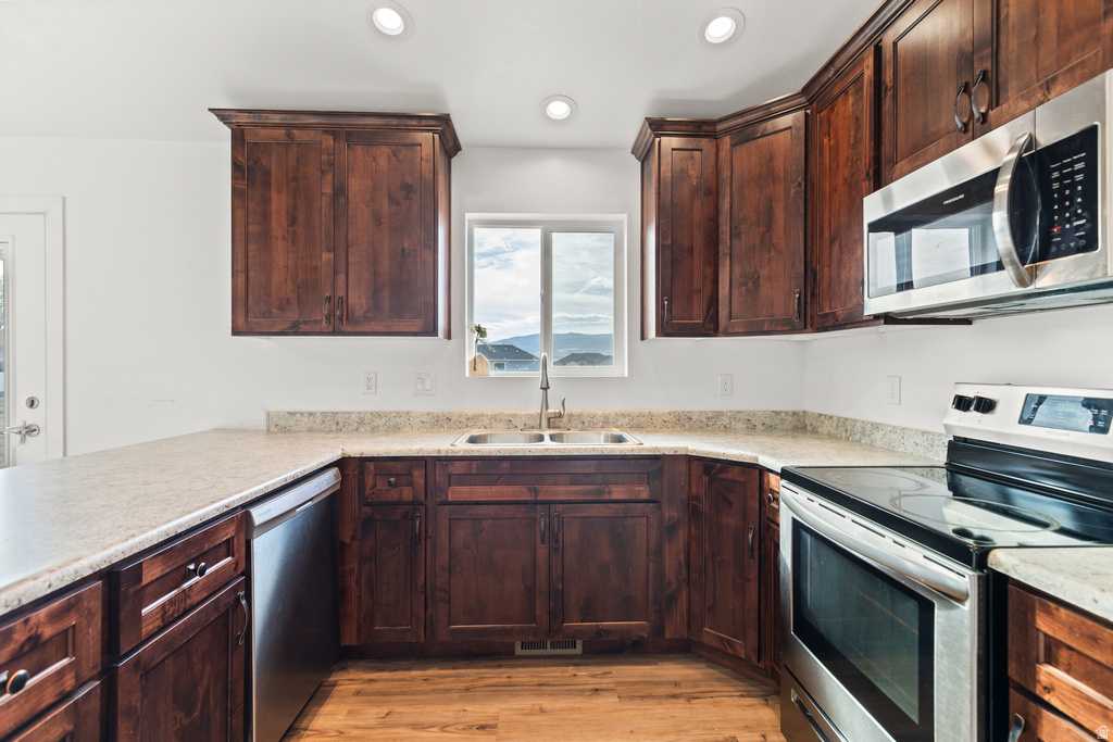 81 N 500 W Monroe, UT 84754